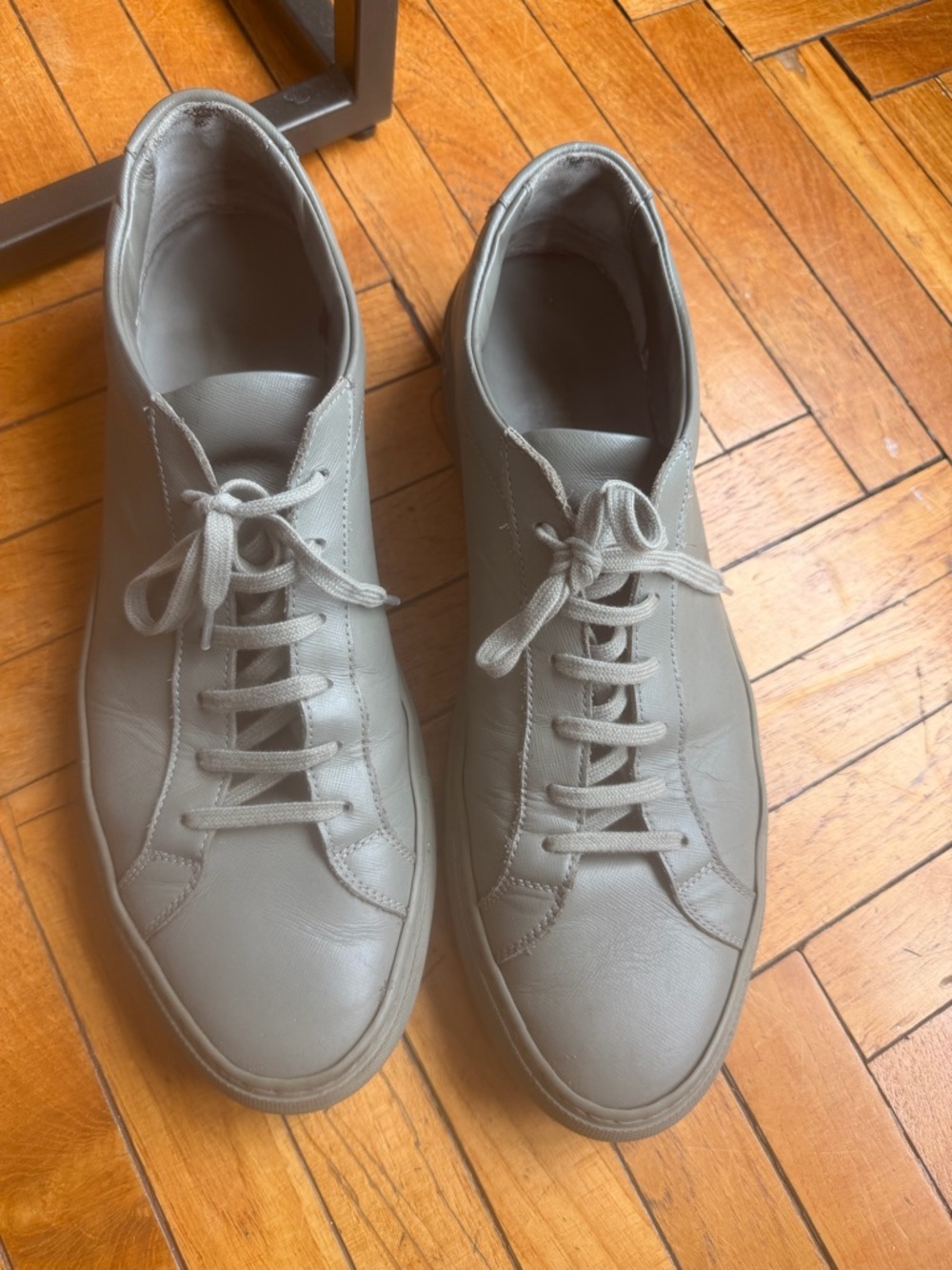 Common Projects Men's Minimalist Leather Sneakers in Light Gray. Size 12
